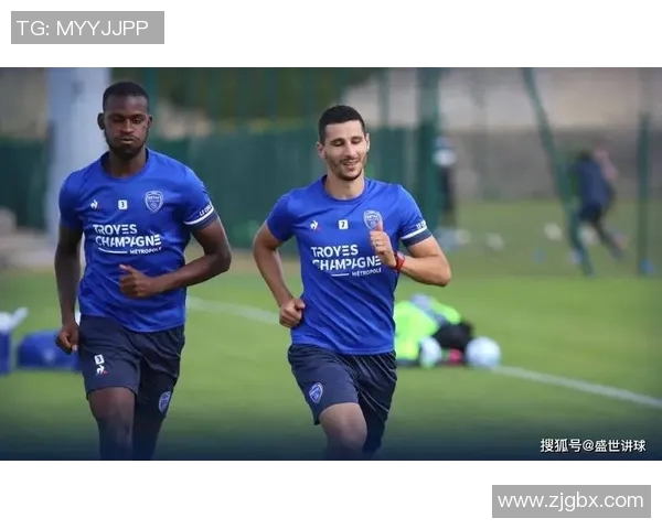 图尔与特鲁瓦激战正酣进球网为您带来精彩赛事直播与分析 图尔与特鲁瓦激战正酣进球网为您带来精彩赛事直播与分析